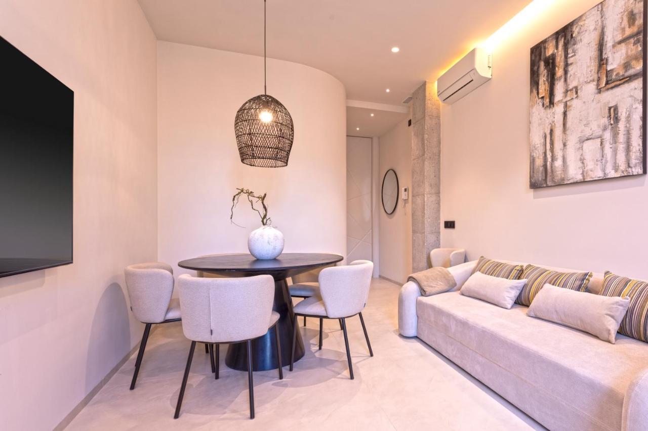 Magnificent Renovated 2Bd 2Bth Duplex With Backyard - City Centre Màlaga Exteriér fotografie